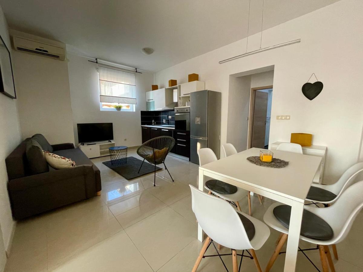 טרוגיר Apartments Luce מראה חיצוני תמונה