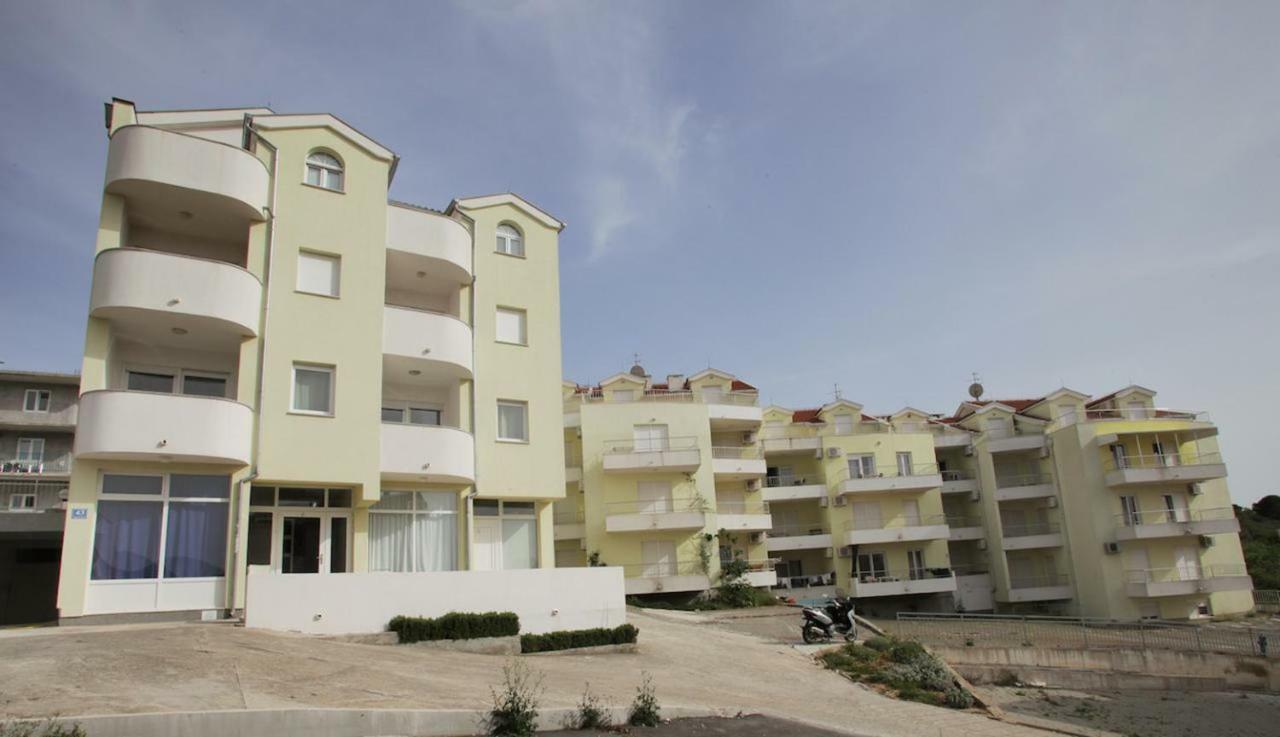 טרוגיר Apartments Luce מראה חיצוני תמונה
